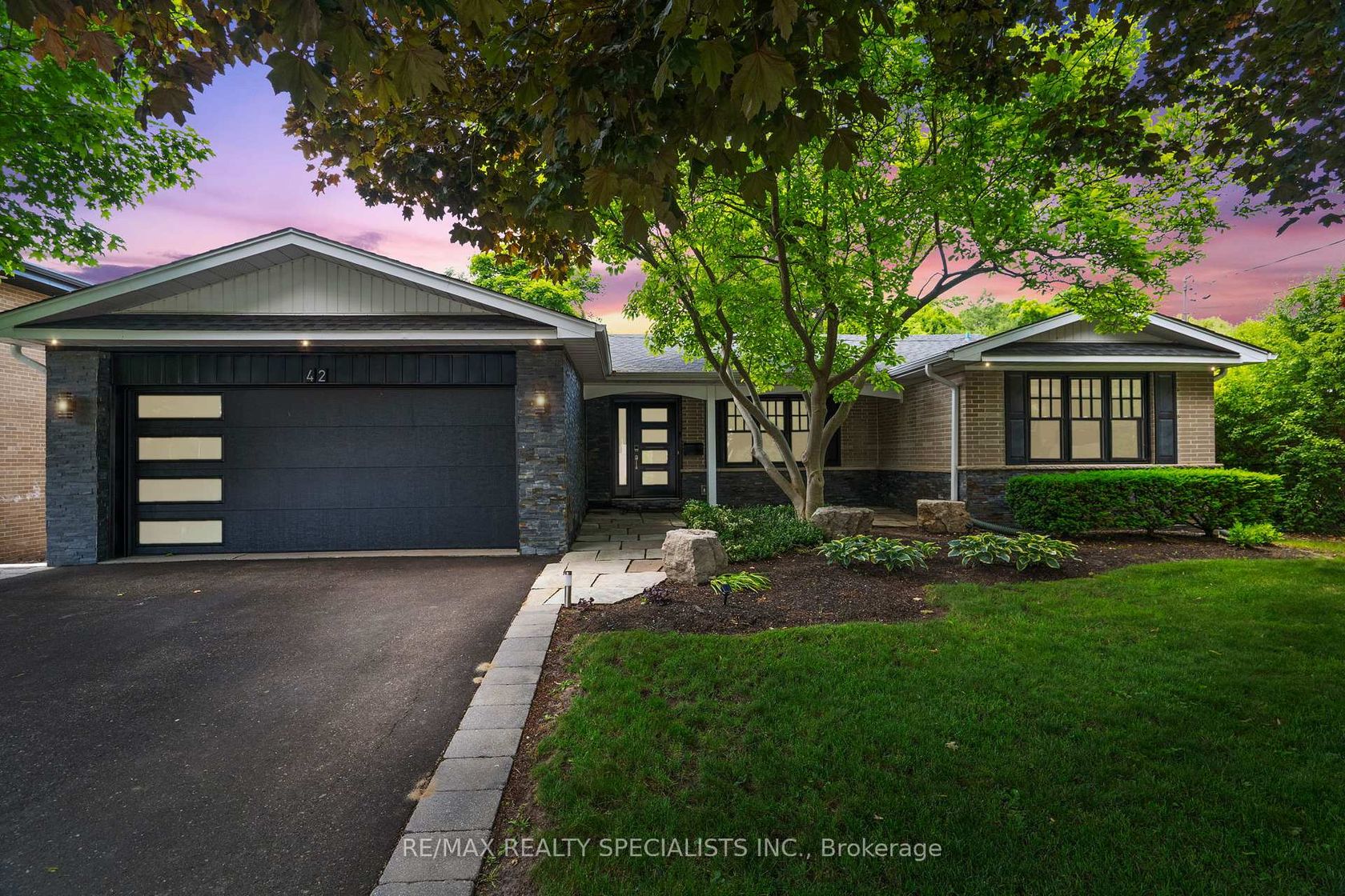 42 Heathview Avenue, Bayview Village, Toronto 
