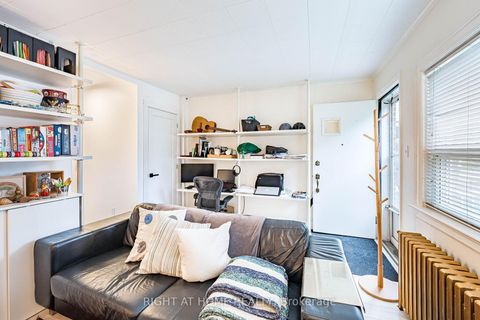 Photo 8 at 8 Savoy Avenue, Lumsden, Toronto