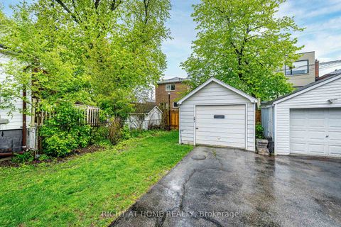 Photo 37 at 8 Savoy Avenue, Lumsden, Toronto