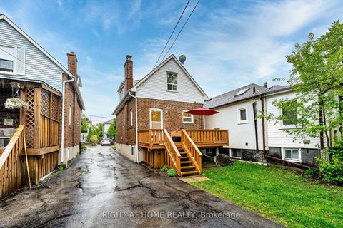 Photo 39 at 8 Savoy Avenue, Lumsden, Toronto