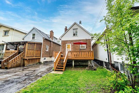 Photo 40 at 8 Savoy Avenue, Lumsden, Toronto