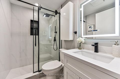 Photo 17 at 512W - 500 Queens Quay W, Waterfront Communities C1, Toronto