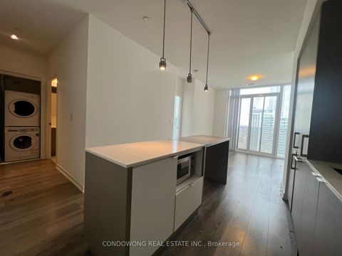Photo 2 at 4905 - 100 Harbour Street, Waterfront Communities C1, Toronto