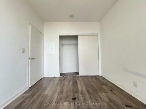 Photo 9 at 4905 - 100 Harbour Street, Waterfront Communities C1, Toronto