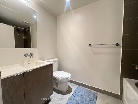 Photo 13 at 4905 - 100 Harbour Street, Waterfront Communities C1, Toronto