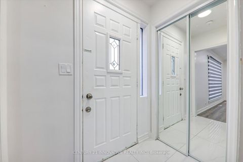 Photo 4 at 35 Cotton Avenue, Birchmount, Toronto