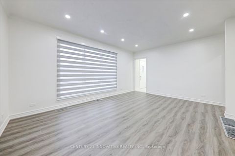Photo 9 at 35 Cotton Avenue, Birchmount, Toronto