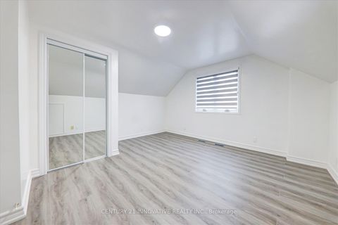 Photo 17 at 35 Cotton Avenue, Birchmount, Toronto