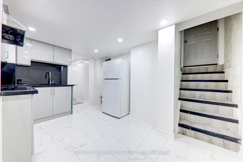 Photo 32 at 35 Cotton Avenue, Birchmount, Toronto