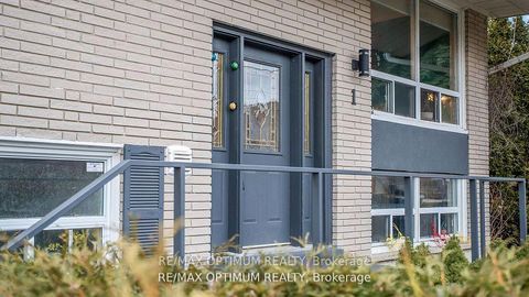 Photo 8 at 1 Dundee Drive, York University Heights, Toronto