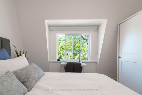 Photo 23 at 119 Craven Road, Coxwell, Toronto