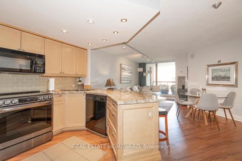Photo 12 at 503 - 77 Maitland Place, South St. James Town, Toronto