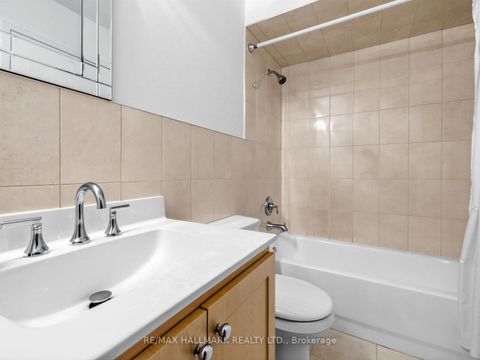 Photo 22 at 15A - 81 Northern Heights Drive, Langstaff, Richmond Hill