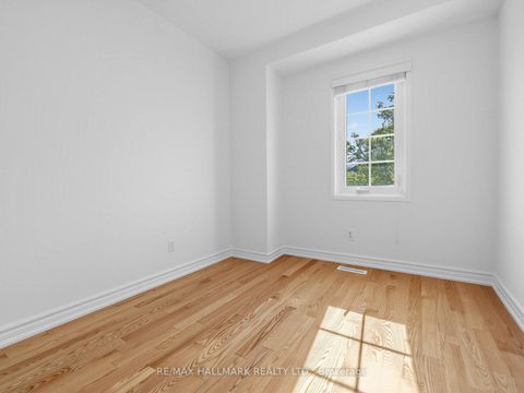 Photo 24 at 15A - 81 Northern Heights Drive, Langstaff, Richmond Hill