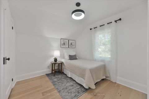 Photo 25 at 93 Coleridge Avenue, Lumsden, Toronto