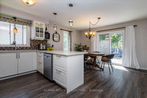 Photo 7 at 34 O'Shaughnessy Crescent, Holly, Barrie