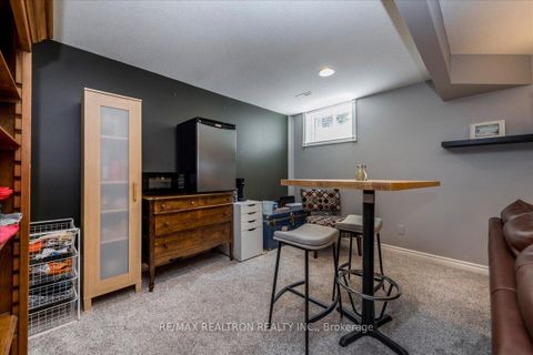 Photo 15 at 34 O'Shaughnessy Crescent, Holly, Barrie