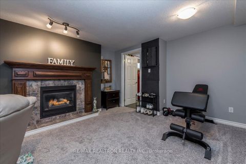 Photo 18 at 34 O'Shaughnessy Crescent, Holly, Barrie