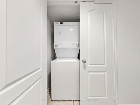 Photo 18 at 1111 - 2 Rean Drive, Bayview Village, Toronto