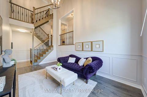 Photo 18 at 8 Beckett Avenue, Berczy, Markham