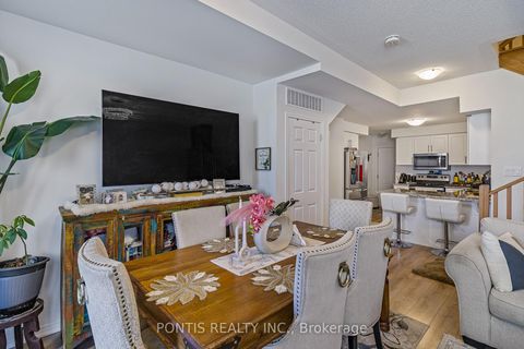 Photo 4 at 12 - 20 Woodstream Drive, Clairville, Toronto