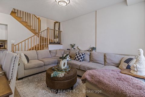 Photo 5 at 12 - 20 Woodstream Drive, Clairville, Toronto