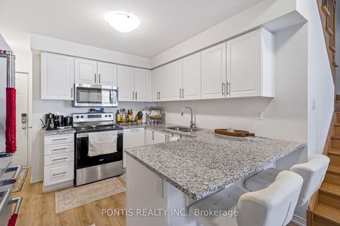 Photo 8 at 12 - 20 Woodstream Drive, Clairville, Toronto