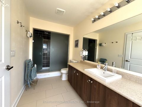 Photo 16 at 11 Kohl Street, Oak Ridges Lake Wilcox, Richmond Hill