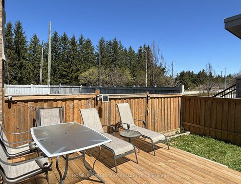 Photo 19 at 11 Kohl Street, Oak Ridges Lake Wilcox, Richmond Hill