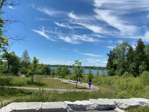 Photo 22 at 11 Kohl Street, Oak Ridges Lake Wilcox, Richmond Hill