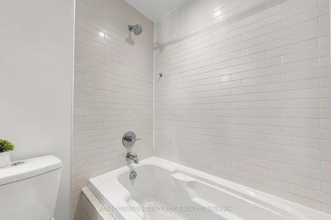Photo 31 at 1108 - 21 Widmer Street, Waterfront Communities C1, Toronto
