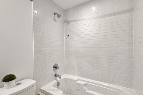 Photo 33 at 1108 - 21 Widmer Street, Waterfront Communities C1, Toronto