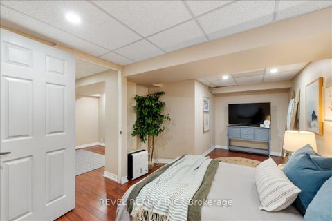 Photo 25 at 113 Galbraith Court, Bowmanville, Clarington