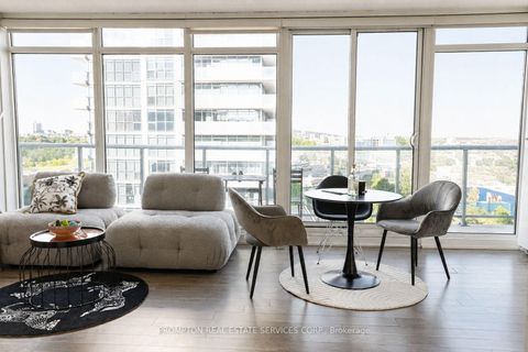 Photo 11 at 717 - 72 Esther Shiner Boulevard, Bayview Village, Toronto