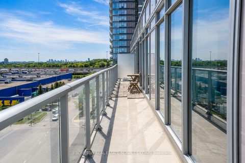Photo 23 at 717 - 72 Esther Shiner Boulevard, Bayview Village, Toronto