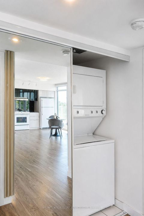 Photo 31 at 717 - 72 Esther Shiner Boulevard, Bayview Village, Toronto