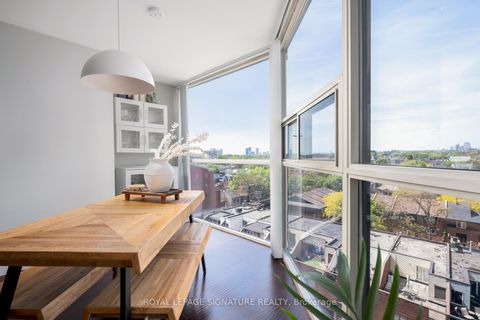 Photo 3 at 903 - 725 King Street W, Niagara, Toronto
