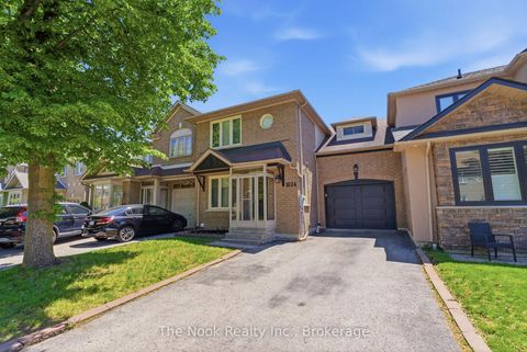 Photo 0 at 1624 Arcadia Square, Amberlea, Pickering