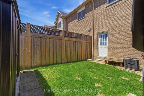 Photo 48 at 1624 Arcadia Square, Amberlea, Pickering