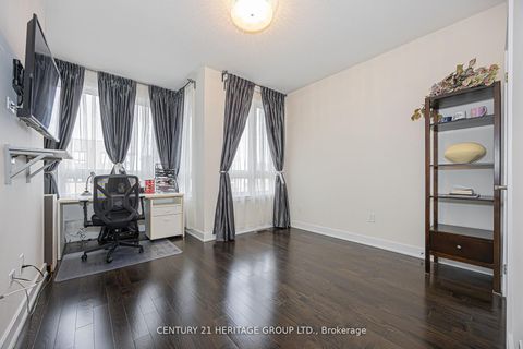 Photo 27 at 25 Helliwell Crescent, Oak Ridges Lake Wilcox, Richmond Hill