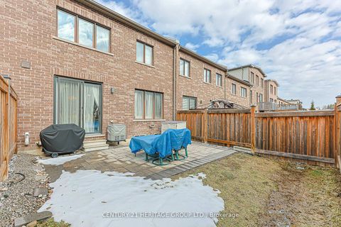Photo 47 at 25 Helliwell Crescent, Oak Ridges Lake Wilcox, Richmond Hill
