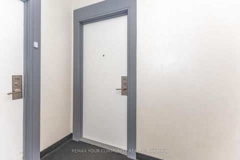 Photo 5 at 706 - 15 James Findlay Way, CFB, Toronto