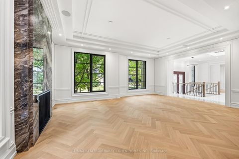 Photo 9 at 27 Penwood Crescent, Don Mills, Toronto