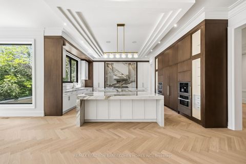 Photo 17 at 27 Penwood Crescent, Don Mills, Toronto