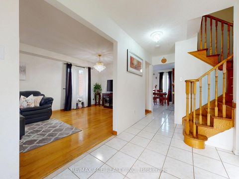 Photo 2 at 159 Heale Avenue, Cliffside, Toronto