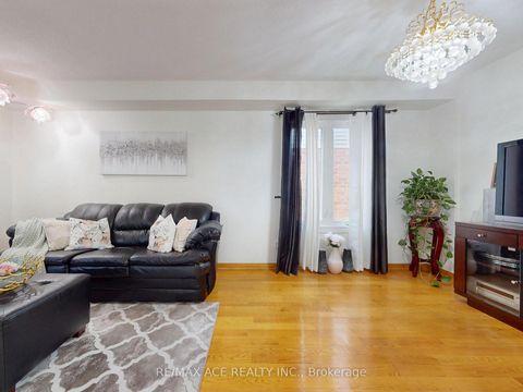 Photo 6 at 159 Heale Avenue, Cliffside, Toronto