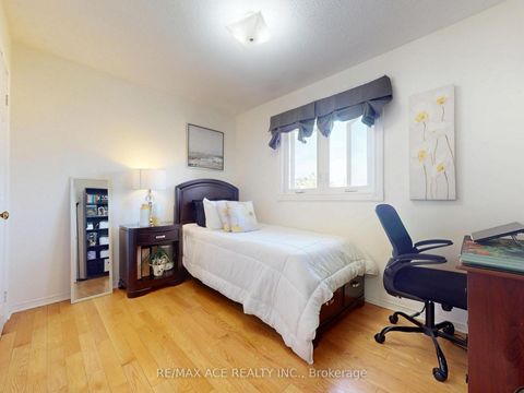 Photo 14 at 159 Heale Avenue, Cliffside, Toronto