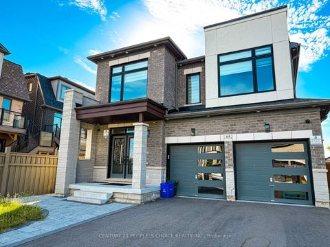 Photo 2 at 64 Coldwell Bay Circle, Kleinburg, Vaughan