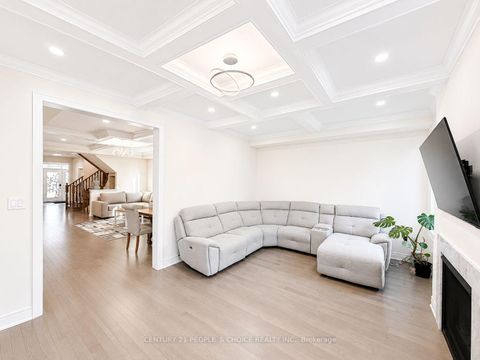 Photo 7 at 64 Coldwell Bay Circle, Kleinburg, Vaughan