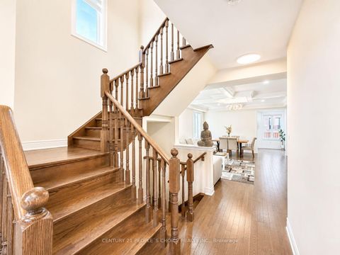 Photo 20 at 64 Coldwell Bay Circle, Kleinburg, Vaughan